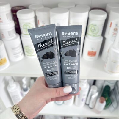 Засіб для вмивання деревне вугілля Revera